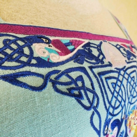 Средневековое льняное платье Морская Царевна; Фэнтези; Вышитое